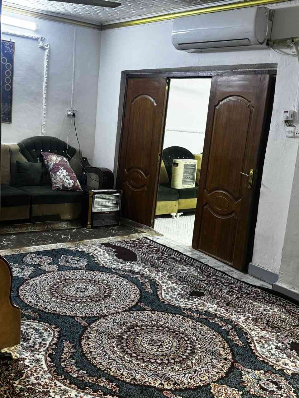 🏯🏯بيت للبيع 🏯🏯

الموقع 👇
جمهوري شارع أم حميد ثالث فرع طابقين عكاده 

المساحه //150متر 
الواجهة //10متر 

يحتوي على👇
أربع غرف وصالة مطبخ أستقبال حمامات 🛁 

للأستفسار على 
الأرقام الضاهره وأتساب ☎️

***********
***********

أو مراجعة مكتب محمد الغانمي جمهوري شارع السائدين مقابل ملعب الاتفاق الرياضي
