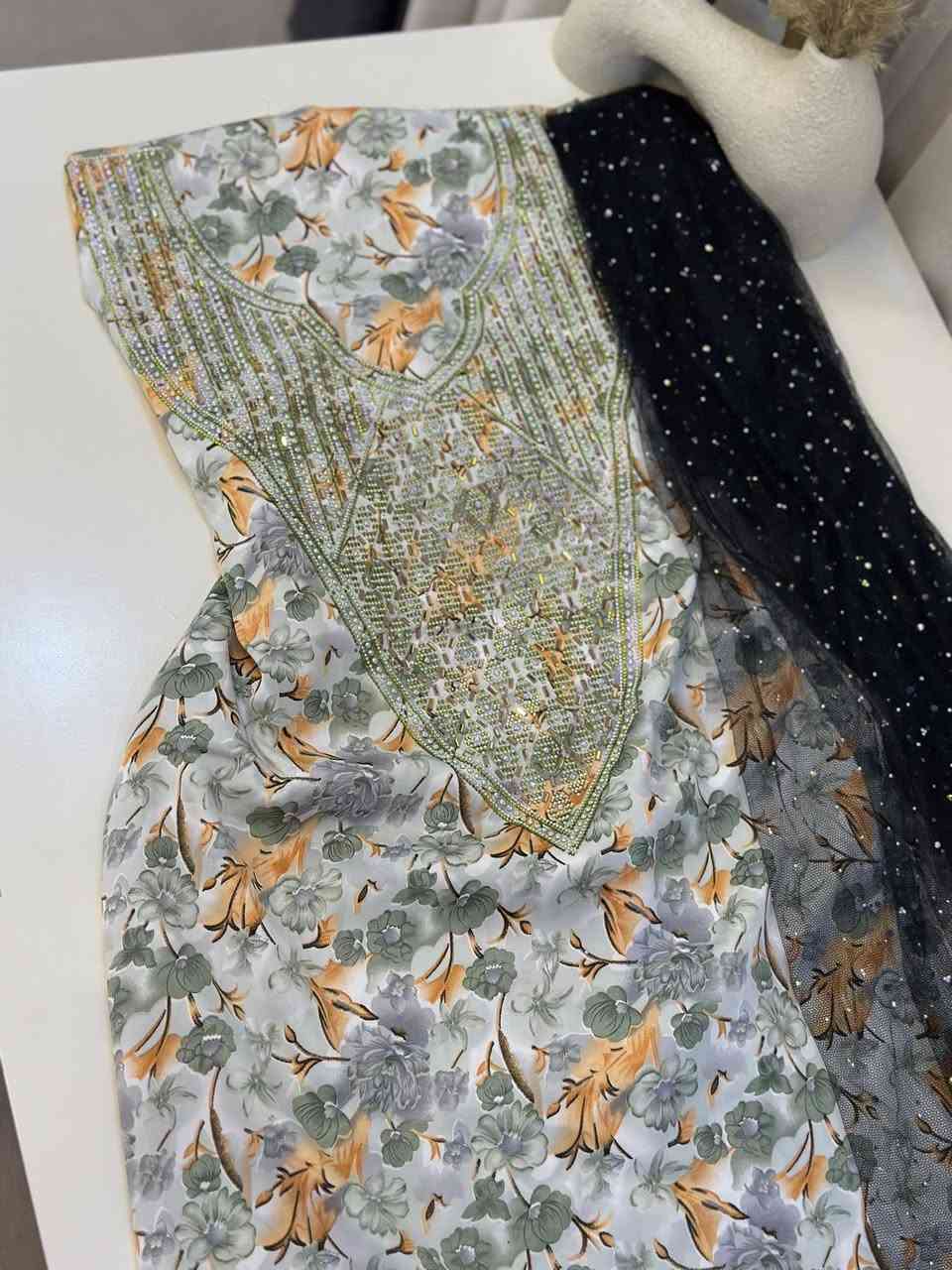 تەنها ١٨ هەزار ✅

مخاویری ئیماراتی قوماش حەریر لەچکی لەگەڵدا نیە 

بۆ بینینی بابەتی زیاتر سەردانی ئینستگرام بکەن

https://www.instagram.com/dunia_onilne_?igsh=bGRocmpsOXl6aWE5&utm_source=qr


**إذا كنت صاحب هذا الإعلان وتريد حذفه لأي سبب، رجاءا أرسل رسالة إلى الدعم الفني**