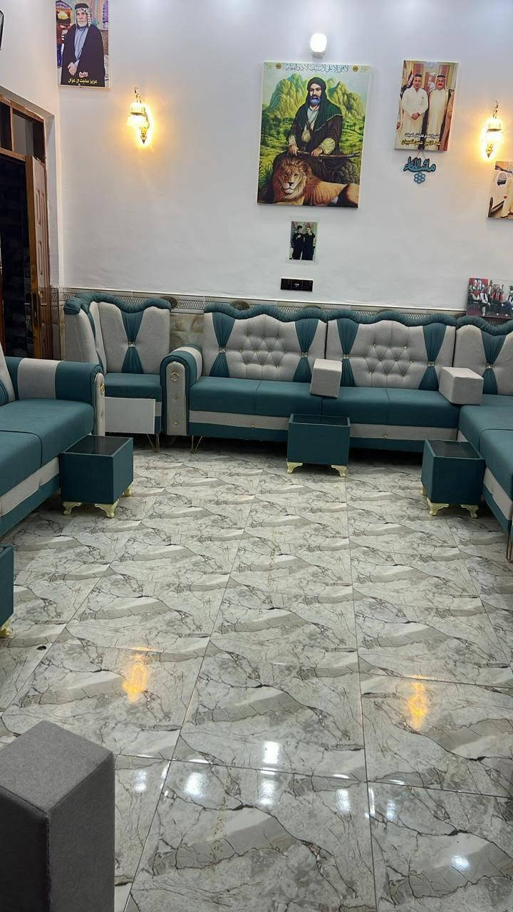بيت للبيع زراعي مساحة البناء 200 والكلي 400 متر العنوان ذي قار قرب ال نياز على الشارع الرئيسي موقع حلو كلش التبليط بالباب الاتصال على الرقم ***********
