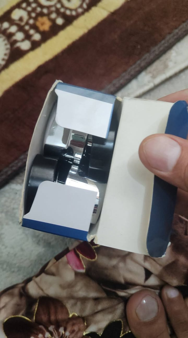 للبيع افن وطباخ وسيت تركرات مال طباخ السعر الكلي 45 الف هاذه رقمي ***********
