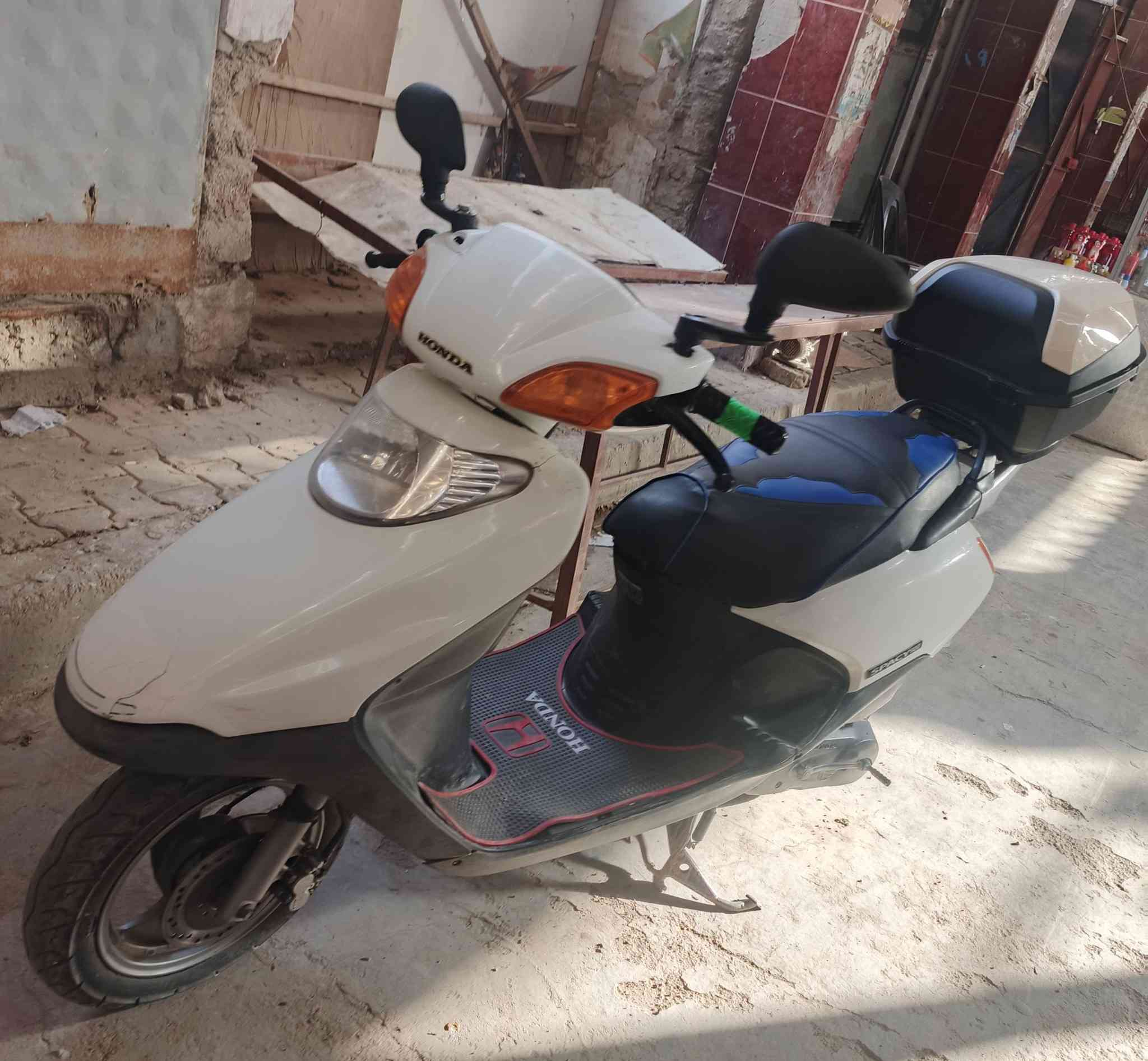 ناحيه شيخ سعد (  سعر  975  ) 👉🏿🛵


**إذا كنت صاحب هذا الإعلان وتريد حذفه لأي سبب، رجاءا أرسل رسالة إلى الدعم الفني**