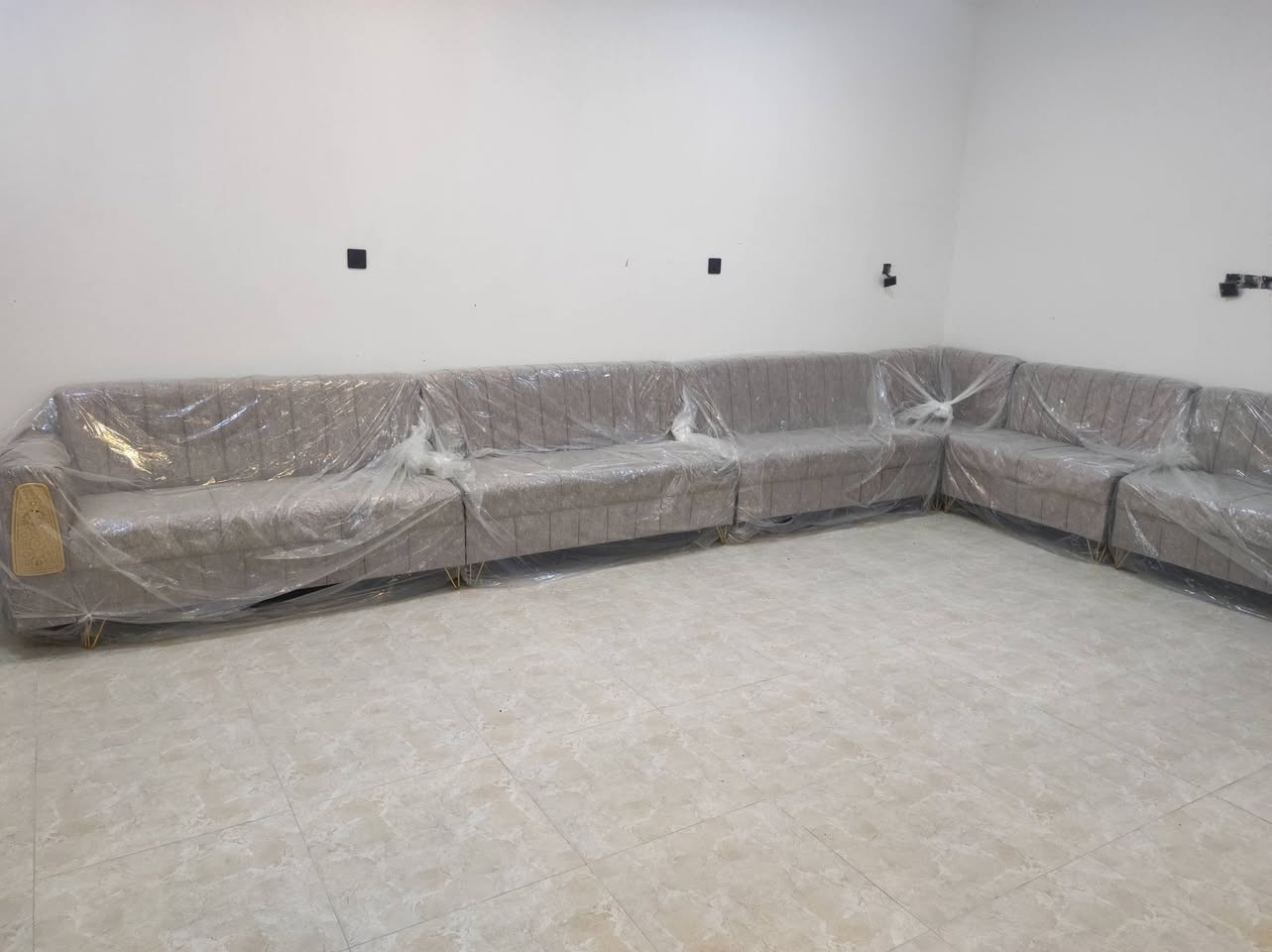 السلام عليكم تخم جديد ممستخدم
تسع امتار  تسكام 
السعر 650وبي مجال بسيط 
العنوان بغداد  الاصلاح *********** الرقم
