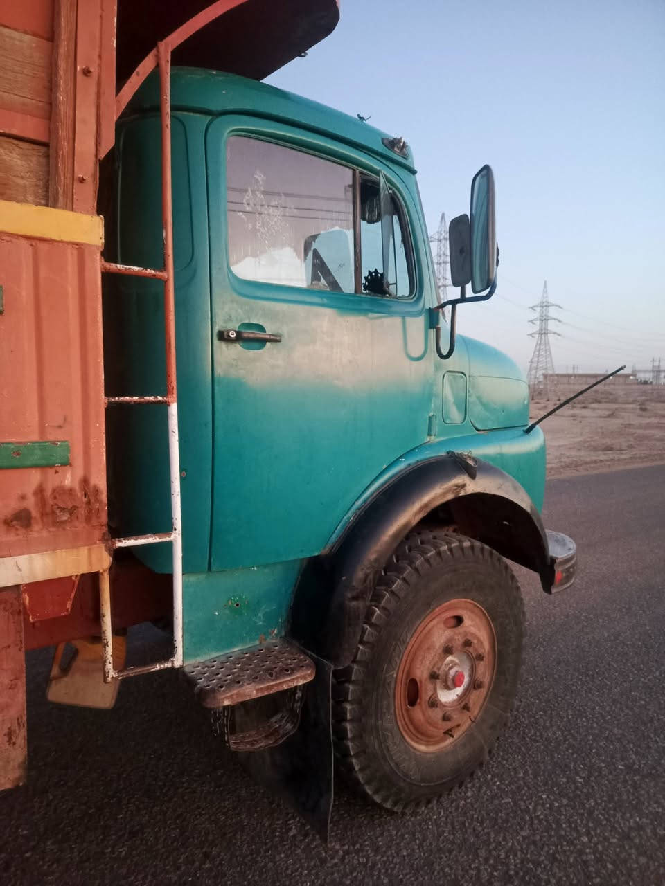سياره البيع الاستفسار والسعر اتصال ع الرقم *********** العنوان الديوانية قضاء غماس
