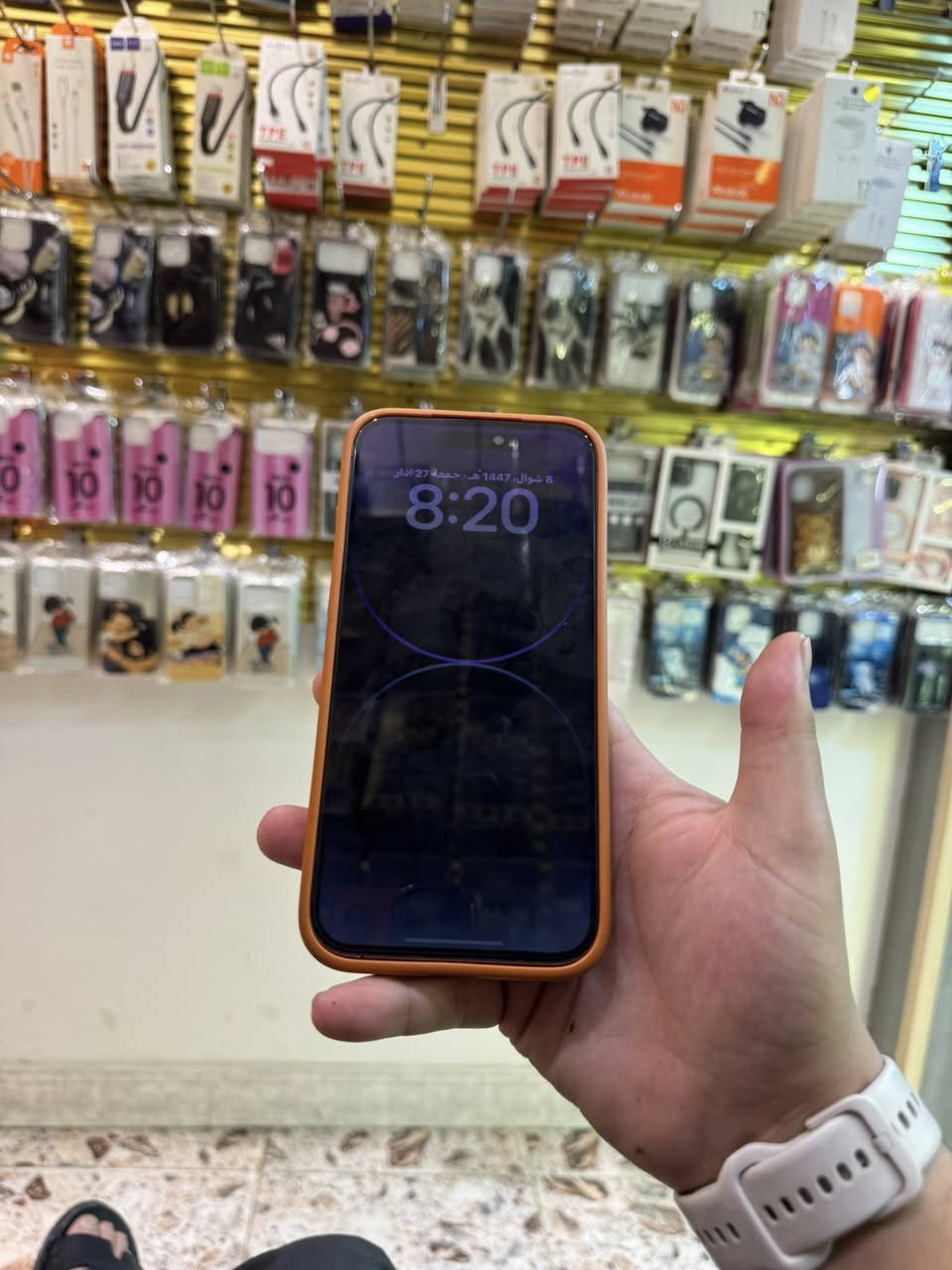 ايفون 14 برو ماكس 
بطاريه 82
الجهاز مفول نضافه 
ما مفتوح وتر حاطله تحويره مال 17كاعده فول 
مفتوح تخطي خطه شبه واكف 
الباقي مكفول نت شاشه صوت واتس برامج كله شغال 
للبيع او مراوس بايفون السعر 590 الف 
للتواصل *********** مكاني فلوجه الاطباء
