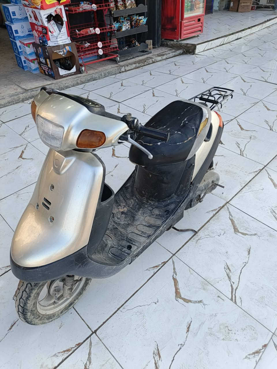 سلام عليكم دراجه بطه 2003 الدراجه للبيع
شاهد النضافه ب 250 و به مجال *********** عنواني

كربلاء
