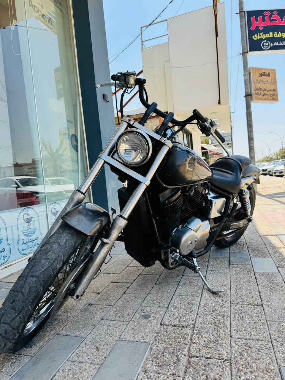 هوندا شادو سبيرت 750 cc موديل 2004
بدون رقم مكينة وكير وكهربائيات مكفولة  بيهة تلحيضات بسيطة كلش موضحة بالصور سعرهة 20$ وبيهة مجال و اليجيني مارجعة  
***********
