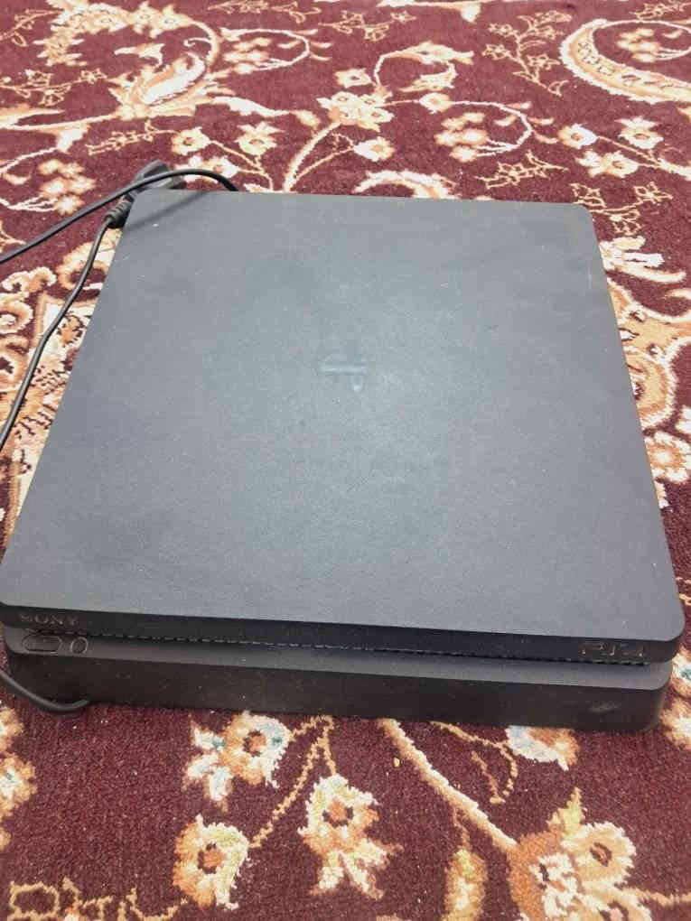 سلام عليكم مرخصت الادمن أغراض للبيع مكان لبياع شرطه الخامسه اي استفسار خاص غراض كلهن نظيفات شري خاص او اتصال عل رقم ***********
