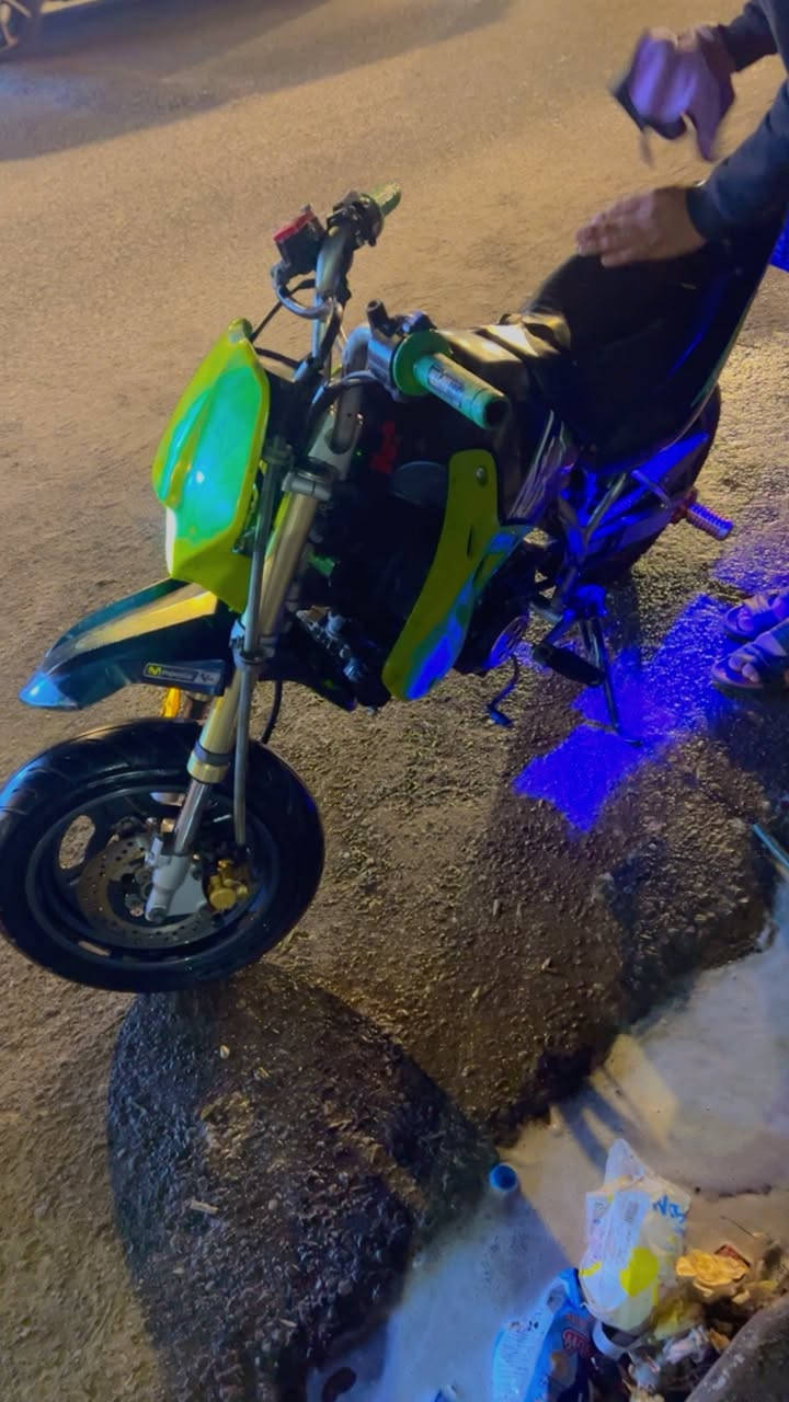 مكلف بل نشر  سعرر اتصل عله رقم  
دراجه كلهه بلاد من طول لطول 

‭0771 707 5889‬
