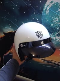 هاي الخوذة جديدة قياسهة XXL اصلية ماركة (OBK) اليريدهة يجي خاص او واتس...