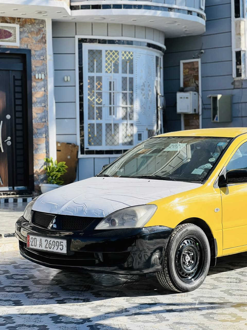 سلام عليكم لانسر 2010 رقم ديالى دولي بسمي سنويه 27 سياره جديده مامتعوبه سياره صدر أمامي خلفي تخم تاير جديد تبرد ثلج تدفئه شغال كهربائيات كله شغاله سعر(70)وبيه مجال 
مكاني ديالى سراجق رقم(***********)(***********)
