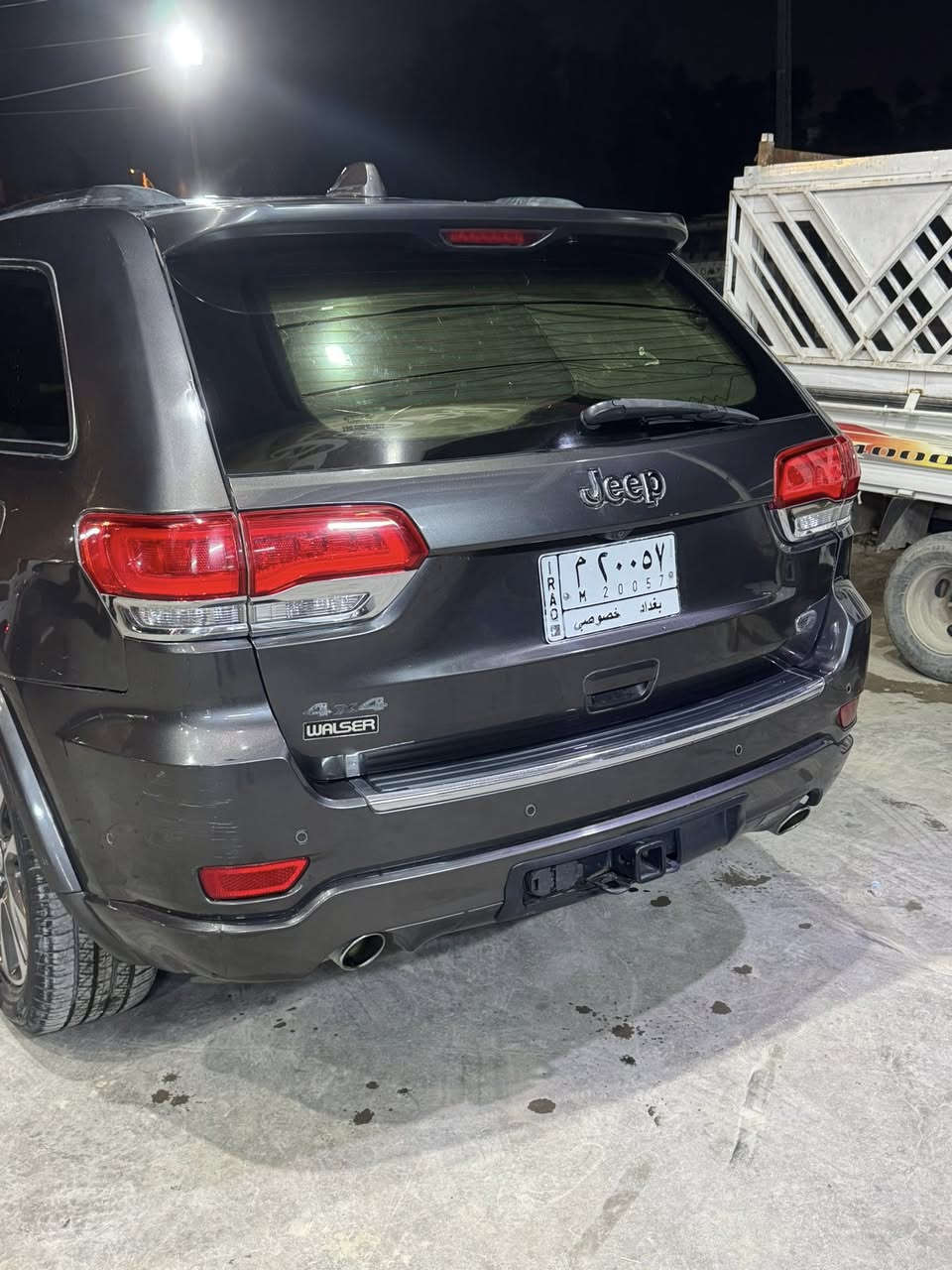 السلام عليكم جيب لاريدو مصبوغه عام جماليه بدون دواخل ٢٠١٨ رقم بغداد سياره بسمي رقم الموبايل *********** السعر ١٨٠ وبيها مجال
