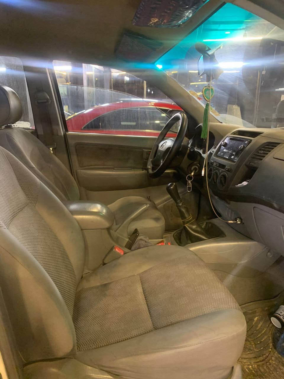 تۆیۆتا هایلۆکس / بیکەب مرزیە فلاحی ▪️
▪️مۆدێل / ٢٠١٠ گێڕعادی ، بێ سبوغ ، ………..
▪️یەک بست کارتی هەیە لە چاملغی پێشەوە ،
▪️مەکینە / V4-2,7 نەکراوەتەوە بەشەرت ،،،،،
▪️رەقەم و سەنەوی کۆنە ( ٢٩٣ ) کم ڕۆیشتووە
*********** ڤایبەر وەتسئاپ أربيل, العراق
