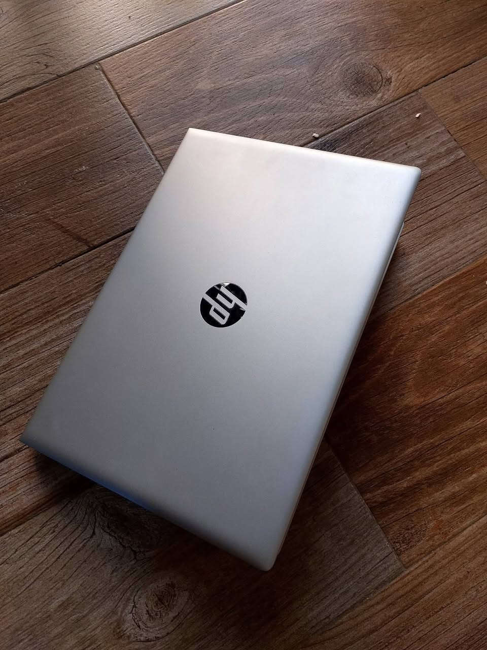 لابتوب Hp 640 probook  مناسب للدراسة و التصفح والاعمال المكتبية
Hp probook 640 جيل سابع
.
السعر 235 الف مع التوصيل
. 
 النظافة شرط اخو الجديد تفحص بيدك واجيك يلة تأخذها اذا مو اخو الجديد يرجع 
……………………
 المعالج Core i5-7th جيل سابع 
 ذاكرة الوصول العشوائي (الرام) 8GB 
 التخزين( الهارد) 256GB SSD 
كارت شاشة انتل داخلي  4GB 
 مقاس الشاشة 14 انج 
 كيبورد  عربي انكليزي  
الرام والهارد قابل للتطوير 
…………………………………


**إذا كنت صاحب هذا الإعلان وتريد حذفه لأي سبب، رجاءا أرسل رسالة إلى الدعم الفني**