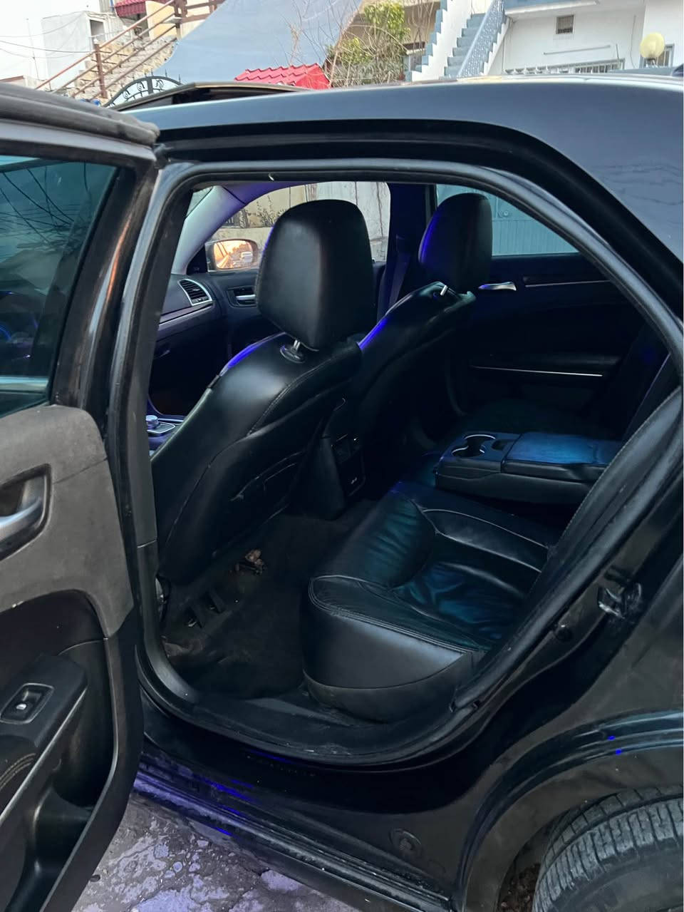 ئۆباما 2016  لیزەر  فول فولل
کامل کراوەتە 2023
پێش گەورە 
کوشن کاربا و هیتەرو ساردو گەرم 
سوکان کارەباو هیتەر 
٤تایەو ویلی لۆکی لە ژێرە
کامل مەسرەف کراوە  لۆک لۆکە
سعری ٩١ گەڵاو مەحامەیەکی کەم 
*********** رانية, السليمانية
