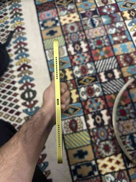 ايباد 11 A16
128جيجا 

جديد 

نضيف 

استخدام دراسه 

بالكرتونه 

معاه كفر 

السعر 380 وبي للطيبين 

مكاني بغداد 

خاص مفتوح
***********
