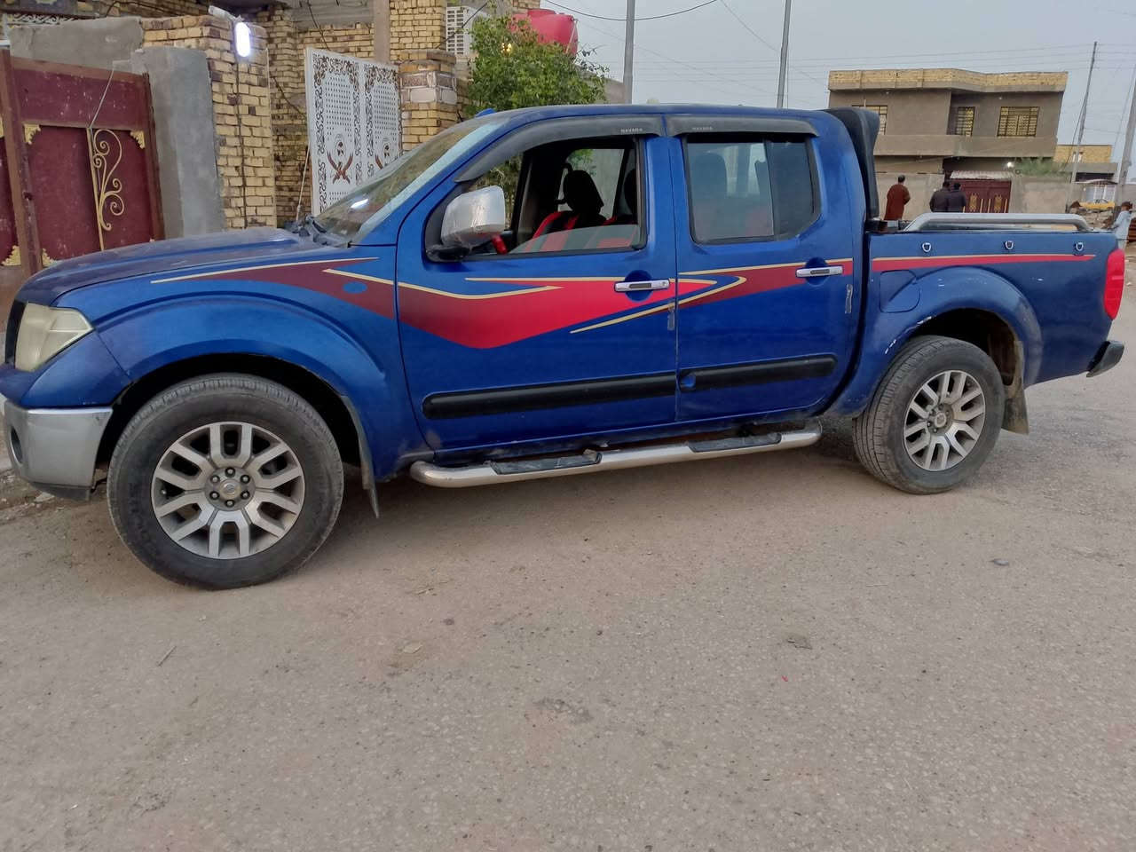 نيسان فرنتير ٢٠١٣رقم انكليزي سنويه
باسمي نهايه ٢٠٣٠مشروع وطني كير محرك كفاله ترايك وين ما تريد

تخم تاير سياره صبغ عام سعر 95$. مكان سياره

العماره كميت تصال على رقم ***********
