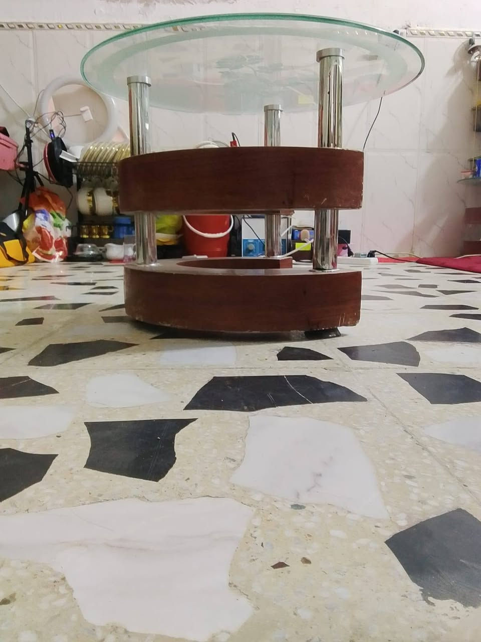 طبلات  جام عدد4 حجم زغير وطاولة بحجم كبير واحدة.خشم صاج اخر طراز تواصل خاص


**إذا كنت صاحب هذا الإعلان وتريد حذفه لأي سبب، رجاءا أرسل رسالة إلى الدعم الفني**