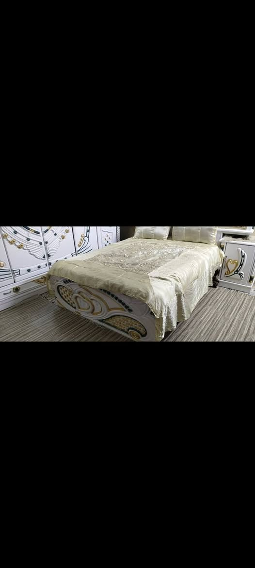 غرفه اخشاب نجاره عراقي صبغ حراري غرفه جديد ذي قار ناحيه الفضليه ***********
