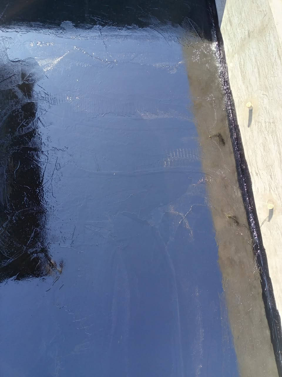 ✋ السلام عليكم ورحمة الله وبركاته

📢 (حماية سطحك مسؤوليتنه)

✅ عازل رطوبة 💦 100%
✅ عازل حرارة 🌞 100%

سطحك بأمان ويه شغلنه.. نحميه من الحر ومن الماي 🌞💦

🔨 مراحل العمل:
1️⃣ تنظيف السطح بشكل مرتب
2️⃣ طبقت الفلونكوت الأصلية
3️⃣ جير درجة أولى (نوعية الدورة)
4️⃣ ويلون زراعي مضمون
5️⃣ فوم سماكة 5سم أو فلين حسب رغبتك
6️⃣ نثر زميج خالي من الملاح والشوائب + تصعيد اشتيكر مضمون
7️⃣ تسطيح السطح وضبط مكان تصريف المي

⏱️ الشغل يخلص كله بأقل من 7 ساعات بنفس اليوم!
💰 والأسعار؟ مناسبة جدًا جدًا 🔥

🔧 عدنه كادر مختص بتصليح وترميم المستك والسطوح القديمة.. بنفس الجودة والسعر المناسب.

✔️ نضمنلك الفحص قبل الاستلام، ومسؤوليتنه كاملة عن الشغل.

📲 للتواصل:
ابو همام العسافي
واتساب أو اتصال:
📞 ***********
📞 ***********

🌟 تمنا التوفيق للجميع إن شاء الله – أبو همام ال عساف
