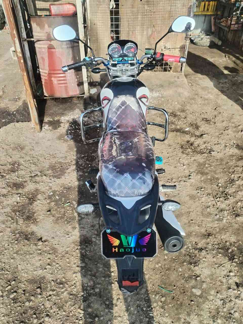 دراجه SAWموديل 2020 دراجه نظيفه خير من الله السعر 900وبيها مجال للاستفسار اتصال ***********
