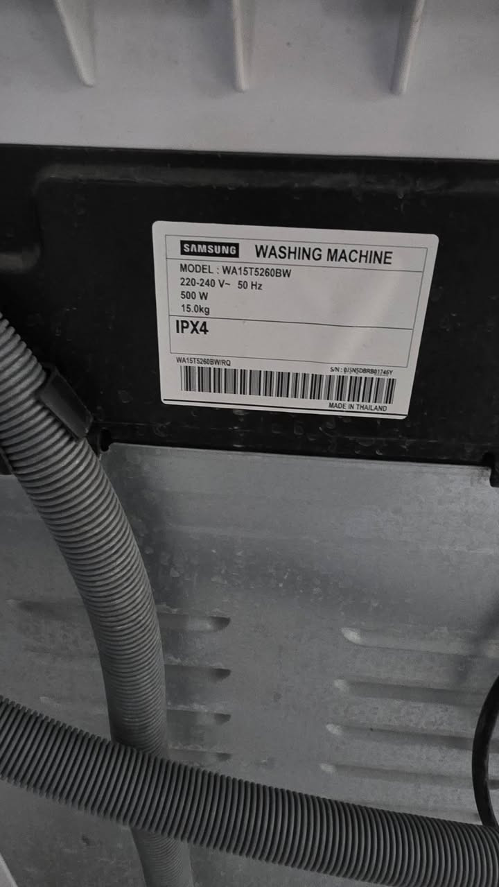 غسالة ملابسsamsung اوتماتيكي نوع انفيرتير(توفير الطاقة الكهربائية) يمكن تشغيلها على المولدة حجم 15kg
استعمال ٣ سنوات بدون مشاكل 

لايوجد بها مشاكل كهربائية او مشاكل مصنعية 

فقط تبديل الحوض(الجدر) يكلف 150 مع العمل 

يمكن غسل البطانيات فيها 

حجم الحوض 15kg واسع جداً

يوجد توصيل لجميع مناطق البصرة

السعر 375.000 السعر لايشمل اجور التوصيل
***********
