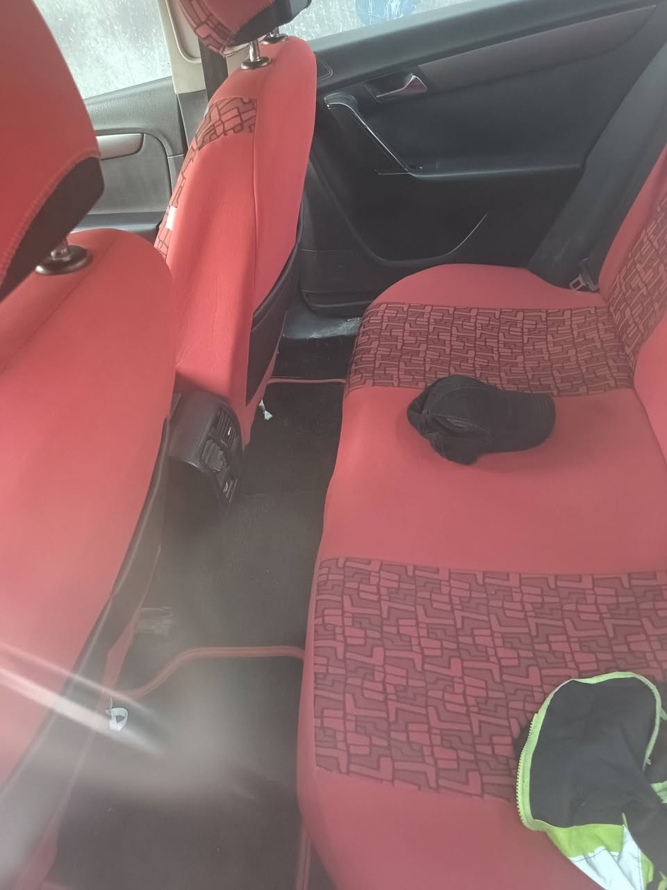 باسات موديل  ٢٠١١ للبيع بدون مراوس 
فول مواصفات محرك ٢٠٠٠ تيربو cc
نقصها مروحه تبريد ودبلات اماميه 
سياره داخله كلين مابيها ضربه بيها طخه هنا بل عراق وبعدها ممصلحه ومبينه بل صوره غير هل ضربه مابيها سياره كفاله من ناحيه كير ومحرك وكشر وكلشي بيها فقط الي ذكرتهن مروحه تبريد ودبلات اماميه ينزلن من سعر السياره سعرها 85 
مكاني الانبار الفلوجة 
***********
