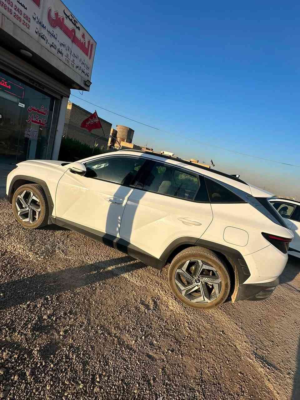 السلام عليكم للبيع توسان ٢٠٢٣ مكفوله
السعر ١٩٥ وبيه مجال

 

***********
