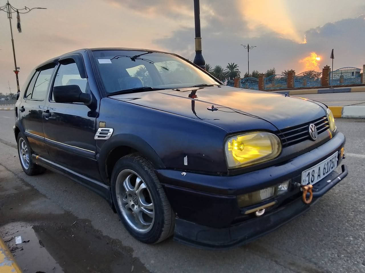 كولف مديل 1992
مصبوغة حزام قمارة جاردة
رقم بابل دولي بسمي 
هزة جديدة 
بدون ضربه 
تبريد خير من الله 
محرك 1800 كير عادي
خير من الله السيارة 
حدادية جديدة 
لايت ثلجي واصفر 
العنوان ديالى بعقوبة 
السعر 43 مجال حك الجية 
***********
