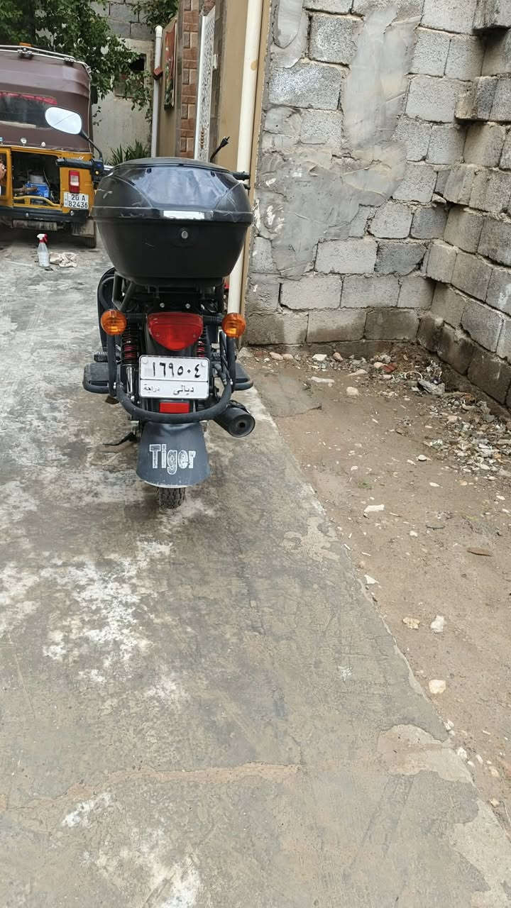 السلام عليكم دايون للبيع   موديل22مرقم كامل نضيف اخوجديد السعر 2500يعني مليونين 500 الف مكاني ديالى بعقوبه قرب الوثبه  رقم ***********بي وتساب
