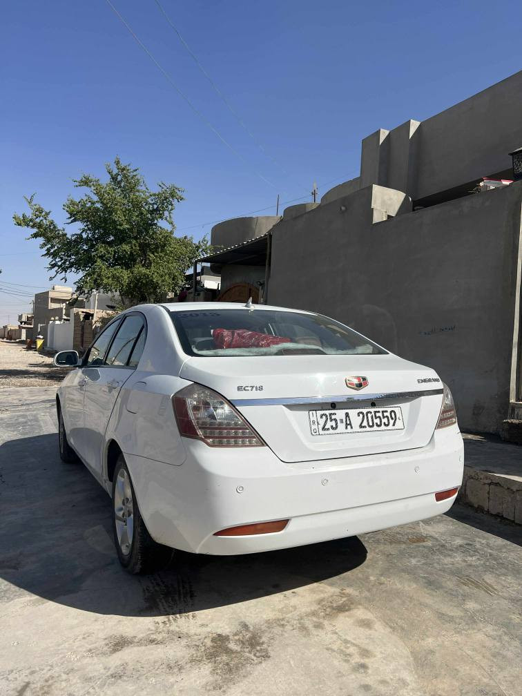 جيلي امكراند موديل 2013 سنوية لحد 2030 كير محرك بشرط صدر جديد طايرات جديد سيارة جاهزة مال بيت.بيها كؤبؤن بنزين نص جاملغ صبغ فقط بعد كلها على وضع شركة رقم موبايل *********** السعر 73 وبي مجال كركوك, العراق
