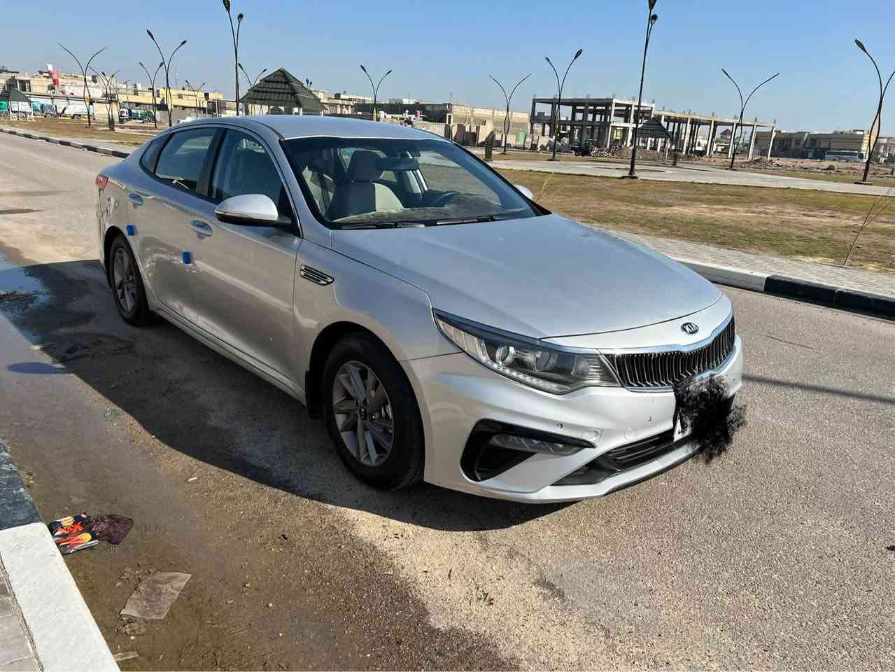 السلام عليكم
 اوبتيما 2019 خليجي مكينه 2000 دوش رقم اربيل باسم شركة بعدها مامنتهية السنويه 
جاهزة السيارة من تبريد و حدادية مكينه وكير كلهن جاهزات السيارة مكفوله من الضربه بيها ملاحضات صبغ بسيطة سعرها 145 وبيها مجال 
*********** البصرة, العراق
