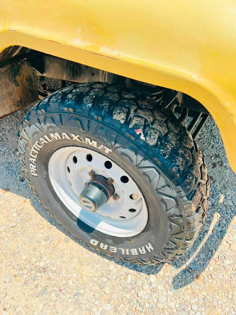 جيب واز ٢٠٠٥مةكينة ئونجي دبل ئةكسل جةكنةت سبغ بيلادي گيروو مةكينة بةشةرت ئةكسل دبل ئةكسل بةشةرت جادر روسي سعر٥٢$ژ.م***********…….
