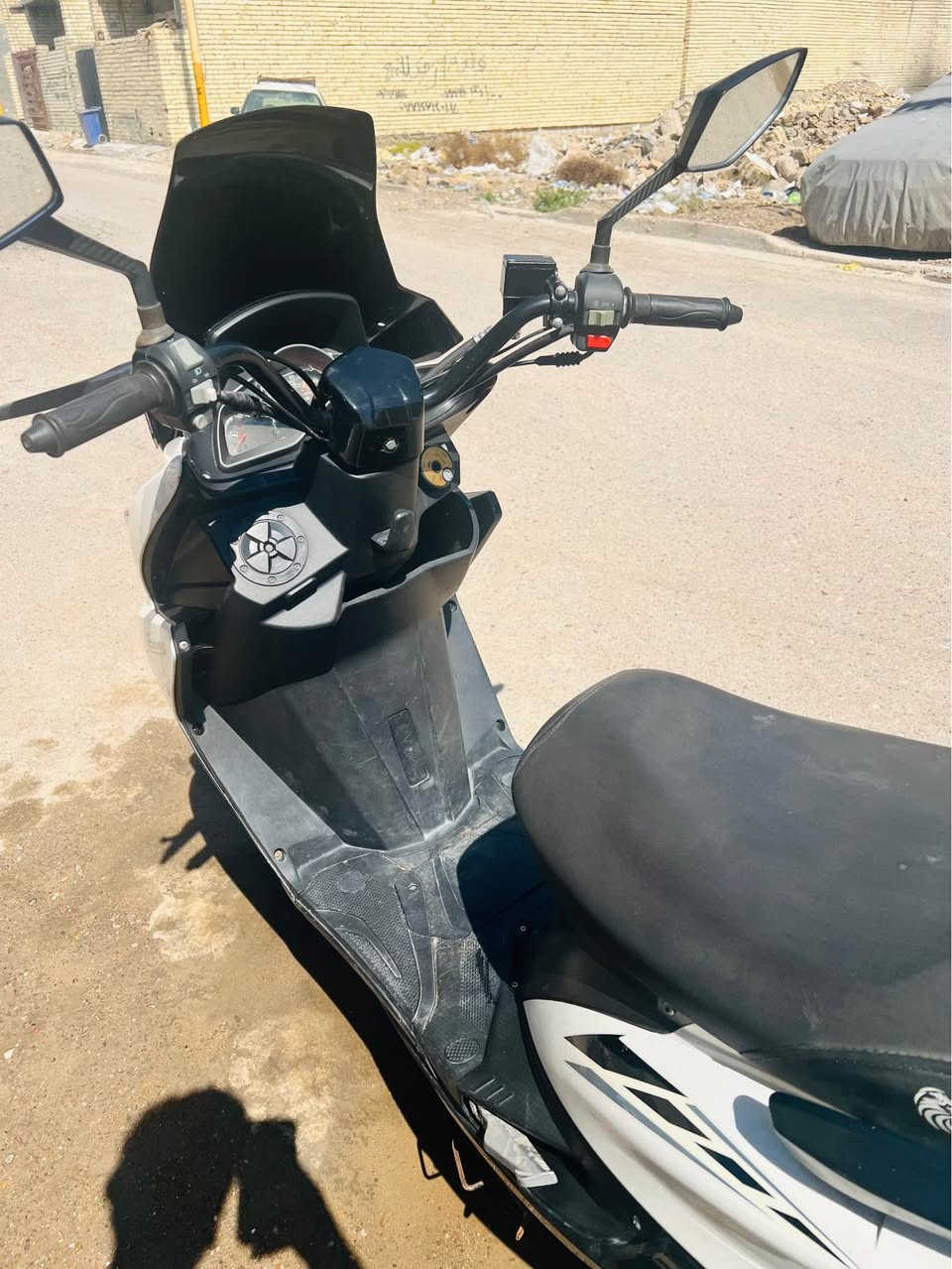 السلام عليكم 
دراجه استكنس صيني موديل 23
نقص كابريتر + اكلچ خلفي 
كهربائيات شغاله بغداد, العراق


**إذا كنت صاحب هذا الإعلان وتريد حذفه لأي سبب، رجاءا أرسل رسالة إلى الدعم الفني**