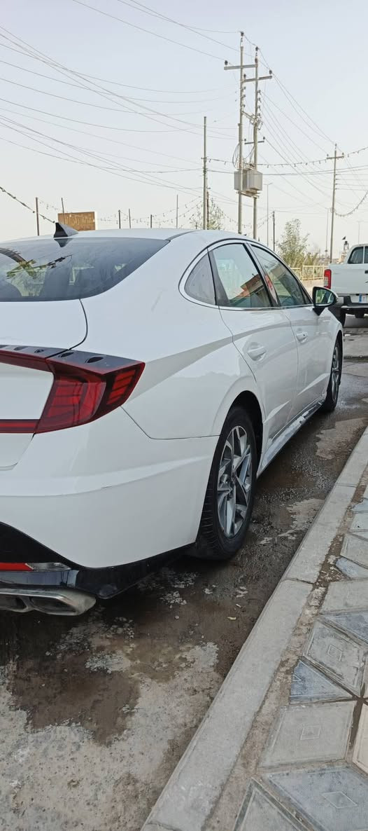 سوناتا 2023 للبيع   رقم بغداد باسمي حادثها  ا بس الهلال  غير هذا الباقي مكفول بجم كبس
طاك يرباك الكشنات والبردة 
مواصفاتهة 
~ رادار امامي 
~ رادار جانبي ~ 
~ لد نهاري ~ 
~ اشاير بلمري ~ 
~ كامرا خلفيه ~ 
~ بصمه ~ تشغيل عن بعد ~ 
~ تحديد مسار ~ 
~ تحكم ستيرن كامل ~ 
~ اربع انضمت قياده ~ 
~ هنادبريك بصمه ~ 
~ الايت زنون ~ 
~ تبريد اوتو ~ 
~ تدفئه كشنات ~ 
~ الكشن الامامي كهرباء ~ 
~ بصمه صندوك يفتح عند الاقتراب ~ 
~ حساس تايرات ~ 
~ محرك 2500 ~ 
~ كير 8 نمر ~ 
~ شاشه اعطال ~ 
~ كامرا خلفيه 
بيه هواي موصفات
سعر 173 وبيها مجال 
***********
***********
