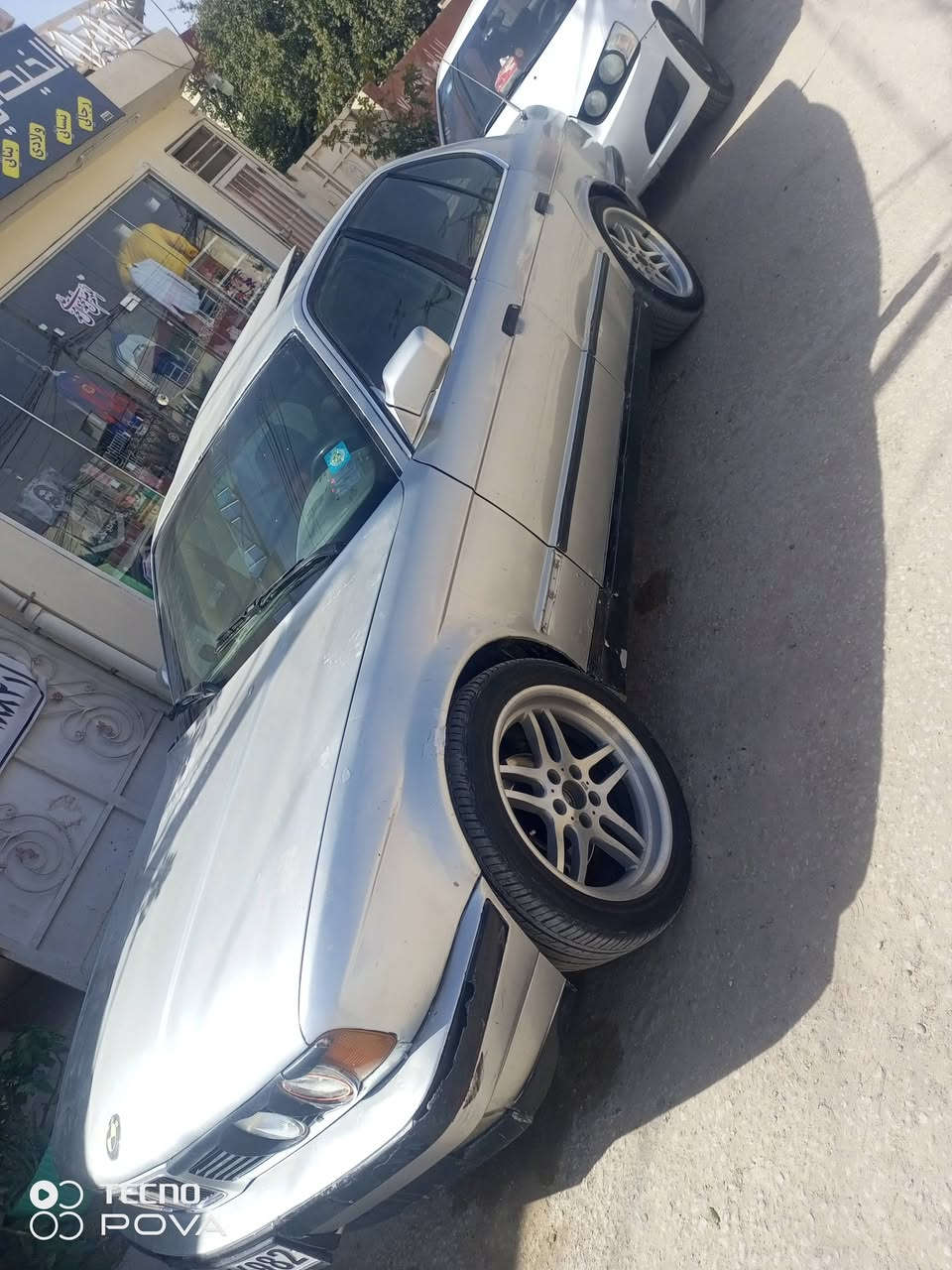 سلام عليكم بي ام 525 مفتوح اتو ماتيك موديل 89
محرك حاويه 
كير خير من الله 
حداديه حلوه
سنويه ل 31 هزه صاله شهر 
مراوس أو بيع وشراء يجي خاص سعر 47 بيه مجال ل شراي عنوان النجف الاشرف


**إذا كنت صاحب هذا الإعلان وتريد حذفه لأي سبب، رجاءا أرسل رسالة إلى الدعم الفني**