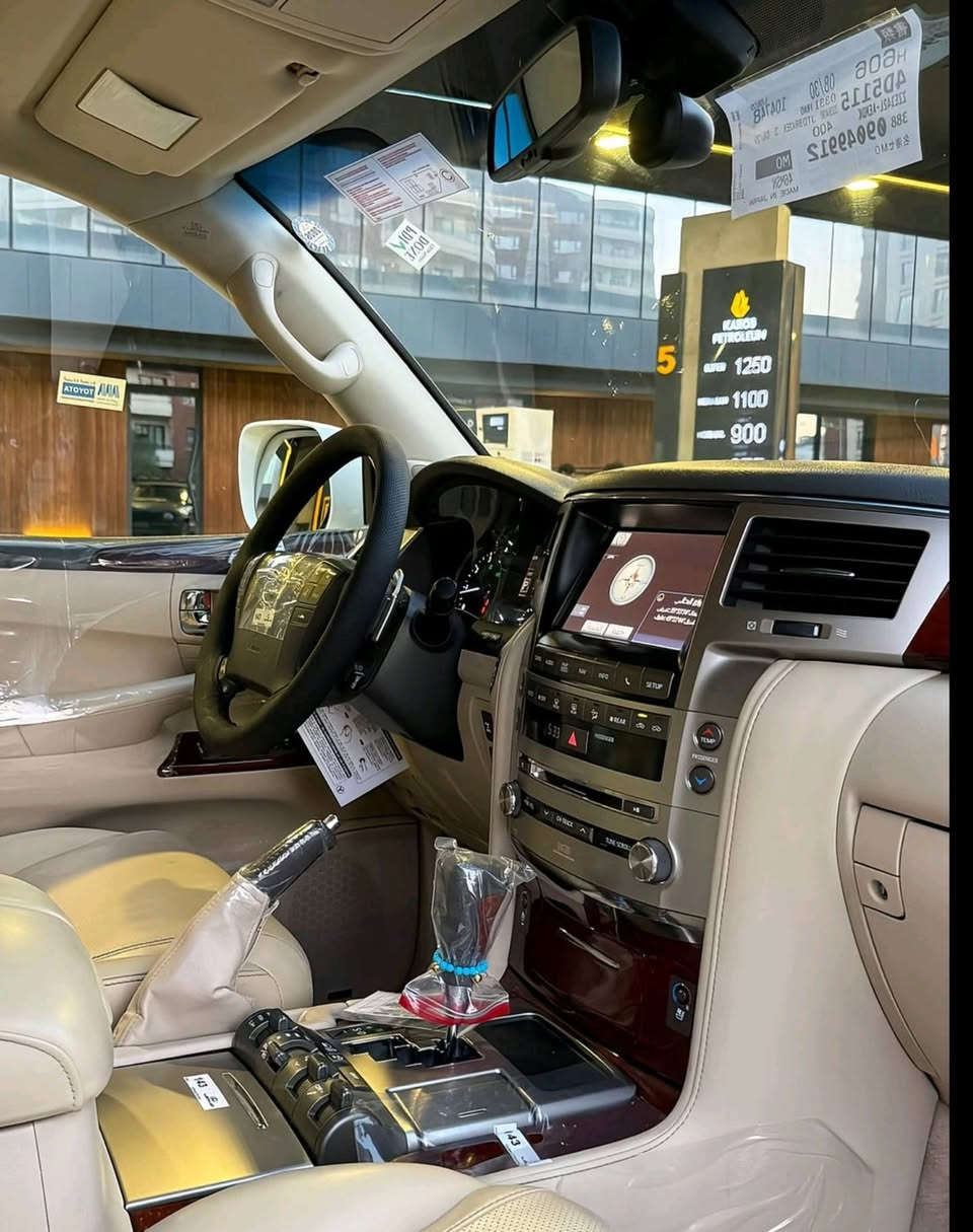 *********** لێگزز LX570  2013 تاقانەی هەموو عێراق بێ شوخت و بێ سارد و بێ بــۆیاغ كويسينجاك, أربيل
