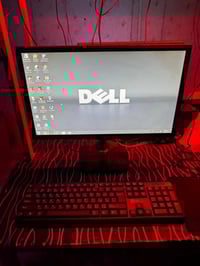 عندي حاسبه للبيع او المراوس ببلي 4 المكان بغداد 07708053885