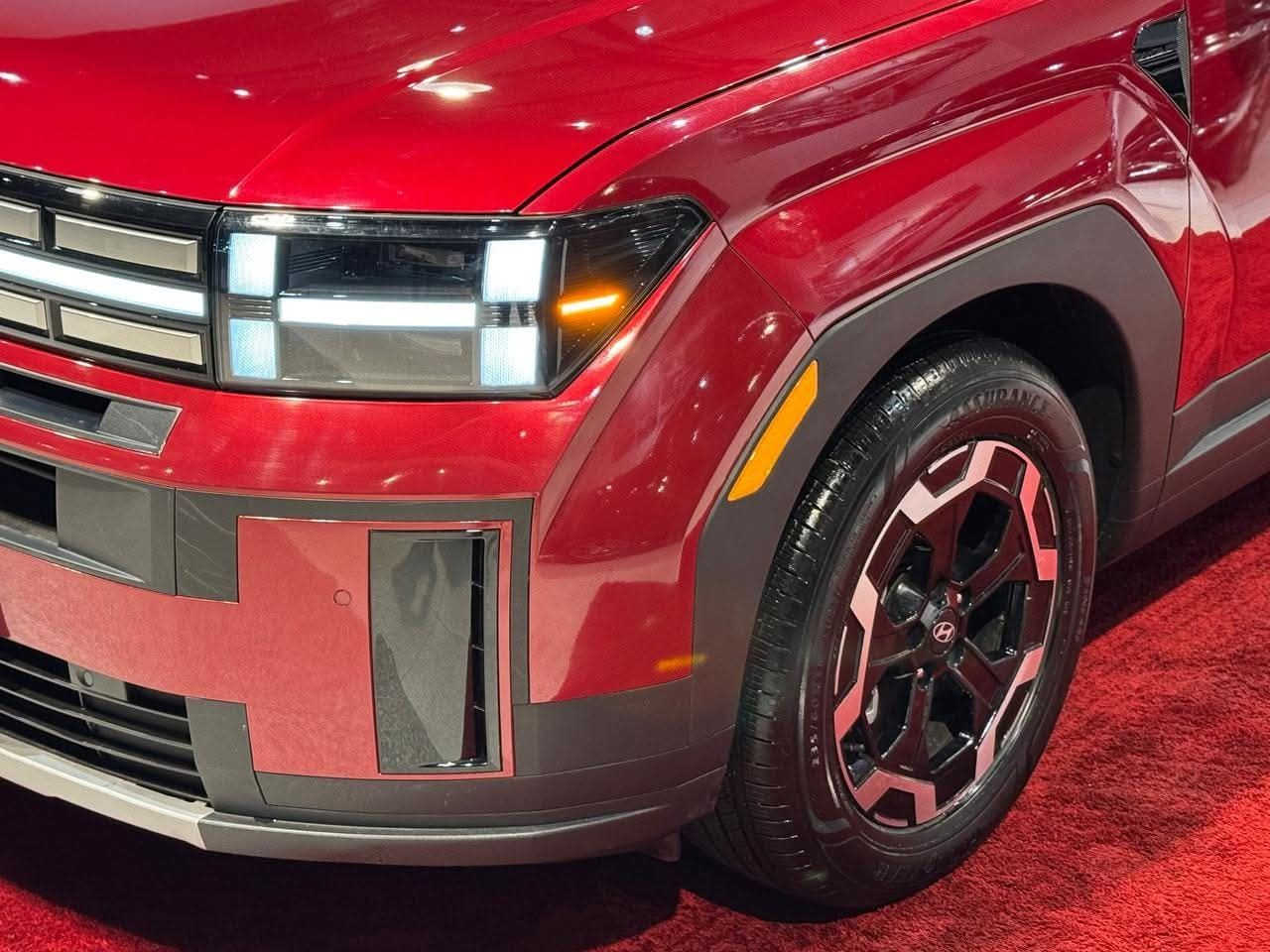 السلام عليكم
للبيع او مراوس
سنتافي santa fe 202‪5
7 راكب شكل جديد
لون ماروني
ماشيه  mile 200‪ يعني زيرو 
ضرر جامرلغ وباب سكن
ايرباك راجع بلادي مو سستم ومصللح
All weel drive
رادار أمامي
رادار جانبيات
رادار المحافظه عالمسار
حساس
كامره خلفيه
شاحن لاسلكي
حساس مطر
Led light 
هووك قطر خلفي 
رقم فحص مؤقت
السعر 265‪00$
***********‪
***********
