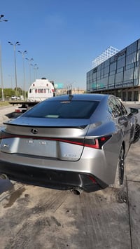 is300 2022 مكينة 3.5 v6  ستيج 2 🚀  منظومة ميثانول  ماشية 29 الف ميل  ر...