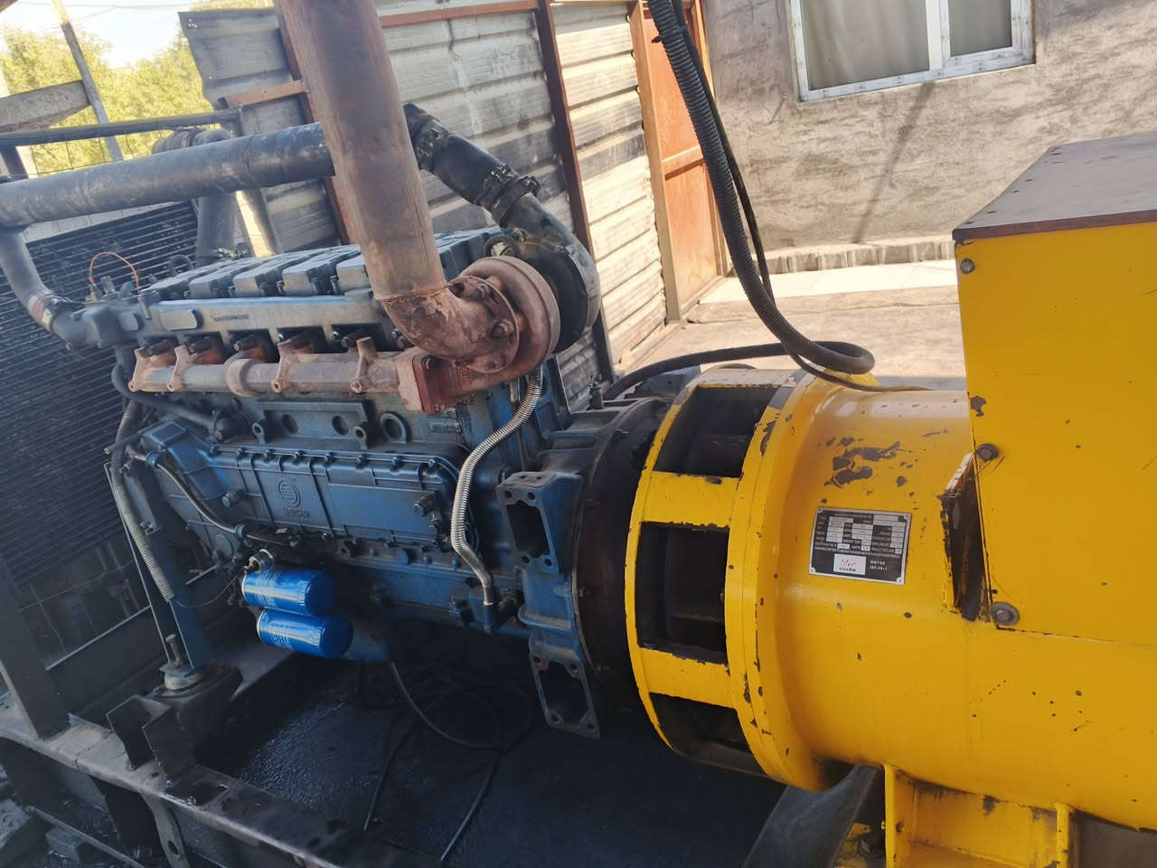 السلام عليكم
اشتاير12ولف
راس 250k
شلال
مكينه نضيفه خير من الله
تفصح أهنأ على الحمل وتاخذه 
المكان واسط الصويرة
السعر45
‏‪***********‬
