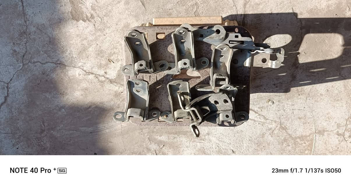 سلام عليكم 
غراض النترا صابونه للبيع قبله حي الجامعه ***********..
