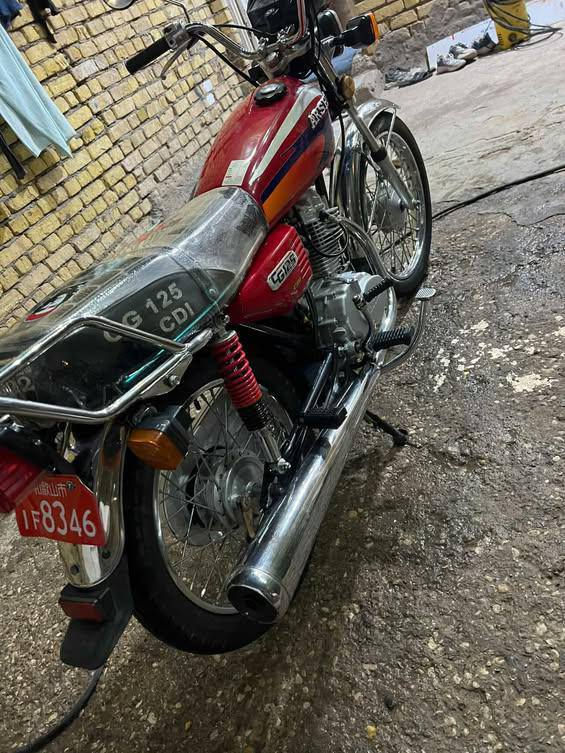 سلام عليكم دراجه اربع كير لبيع مديل 21 اوراق اصولي السعر 750 وبيه مجال مكاني كوت شهداء رقم،***********
