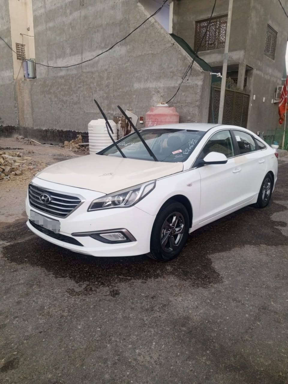 سوناتا موديل 17 باكيت السيارة بانزين جاهزه من كلشي للبيع فقط ب 55 وبيها مجال ***********
