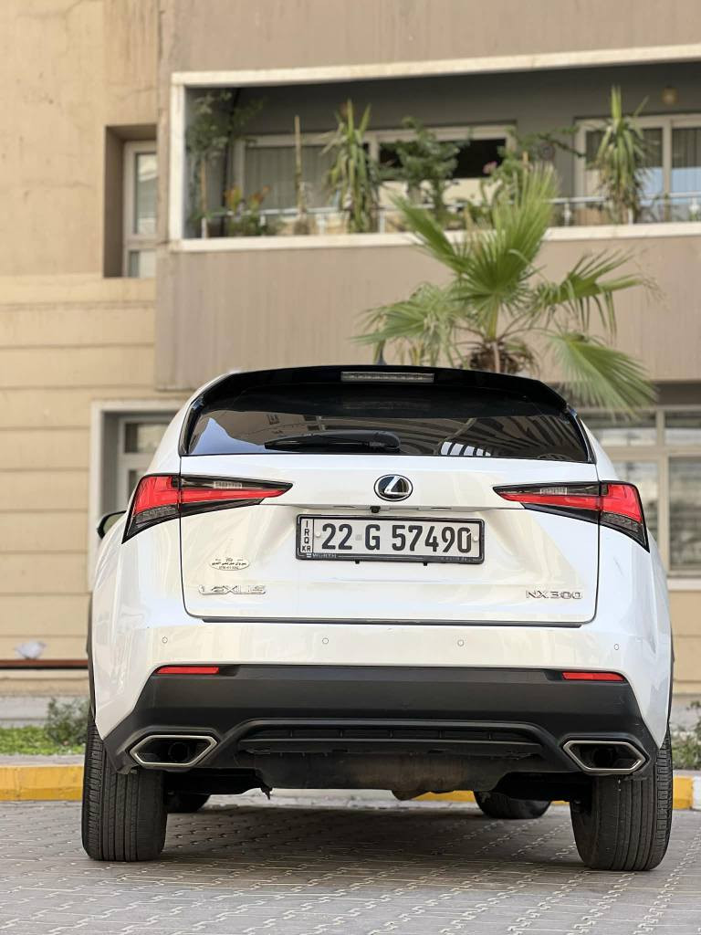 🌟 LEXUS NX300 - Model 2018 🌟
​لوکس و هێز لە یەک ئۆتۆمبێلدا (بەناوی خوای گەورە)
​ئەم ئۆتۆمبێلە یەکێکە لە پاکترین و متمانەپێکراوترین مۆدێلەکانی کۆمپانیای لێکسس، بە مواسەفاتێکی تایبەت و بێ کەم و کوڕی:
​⚙️ تایبەتمەندییە تەکنیکییەکان (Performance)
​بزوێنەر: 2.0 Turbocharged (بزوێنەرێکی زۆر چالاک و کەم مەسرەف).
​هێزی ئەسپ: 235 ئەسپ.
​گێڕ: 6 خێرایی ئۆتۆماتیکی (زۆر نەرم).
​ویل: قەبارە 17 ئینجی بیلادی.
​✨ دیزاین و ناوەوە (Interior & Exterior)
​لایتەکان: هەمووی LED (دیزاینێکی تیژ و سەرنجڕاکێش).
​کوشنەکان: چەرمی کوالێتی بەرز و تەواو کارەبایی.
​شاشە: شاشەی گەورەی 10.3 ئینج لەگەڵ سیستەمی Remote Touch.
​سیستەمی دەنگ: خاوەنی باشترین سیستەمی دەنگی جیهانی Mark Levinson.
​🛡️ سیستەمی سەلامەتی (Safety)
​Adaptive Cruise Control: جێگیرکەری خێرایی زیرەک (دیاریکردنی مەودا لەگەڵ ئۆتۆمبێلی پێشەوە).
​Pre-Collision: سیستەمی ئاگادارکردنەوە و ئیستۆپی ئۆتۆماتیکی لە کاتی مەترسیدا.
​Lane Departure Alert: ئاگادارکردنەوە لە کاتی لادان لە ڕێڕەوی شەقام.
​📋 تێبینی دەربارەی باری ئۆتۆمبێلەکە:
​بێ دەعم: ئۆتۆمبێلەکە هیچ جۆرە لێدان و دەعمێکی نییە (تەواو خاوێن).
​تێبینی: تەنها پارچەی لێ دزراوە و پارچەی بیلادی بۆ دانراوەتەوە (بێ ئەوەی کاریگەری لەسەر جوانی و توندی سەیارەکە هەبێت). 
نرخی190$ مەجالێکی برایانە أربيل, العراق


**إذا كنت صاحب هذا الإعلان وتريد حذفه لأي سبب، رجاءا أرسل رسالة إلى الدعم الفني**