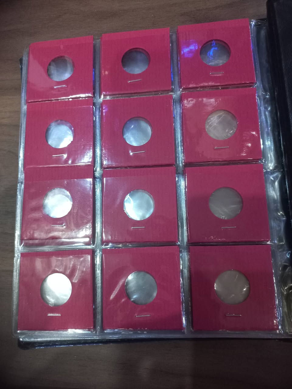 ١٥ الف دينار
البوم عملات معدنية 
جديد غير مستخدم
ايراني الصنع
لون ماروني داخل احمر
يتسع ل ١٢٠ عملة صغيرة ومتوسطة وكبيرة


**إذا كنت صاحب هذا الإعلان وتريد حذفه لأي سبب، رجاءا أرسل رسالة إلى الدعم الفني**