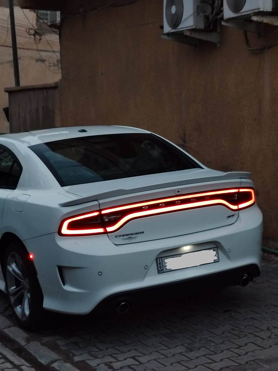دودج جارجر GT بلاص 2020 خليجي شركه هارلم رقم أربيل فول مواصفات رادار جوه الرقم كشنات خزن ستيرن كهربائي تدفئه تبريد الكشنات مبدل بيها جاملغ امامي والباقي كفاله بدون دواخل والباقي كفاله السعر 270 وبيها مجال بسيط للاستفسار *********** موقع السياره البصره
