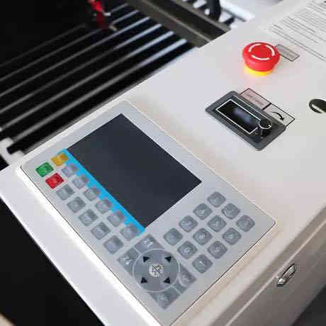 ماكنة ليزر co2 130watt

قياس 8*4 ام الطبقة 

جلر صناعي 5200

قاعد تثبيت المنيوم 

دبل فاكيوم 

شاشه rd نظام حديث 

يتوفر ايضا باقي قياسات اجهزة الco2

السعر مناسب جداا 

يتوفر توصيل وتنصيب الى جميع المحافظات

للاستفسار

***********
