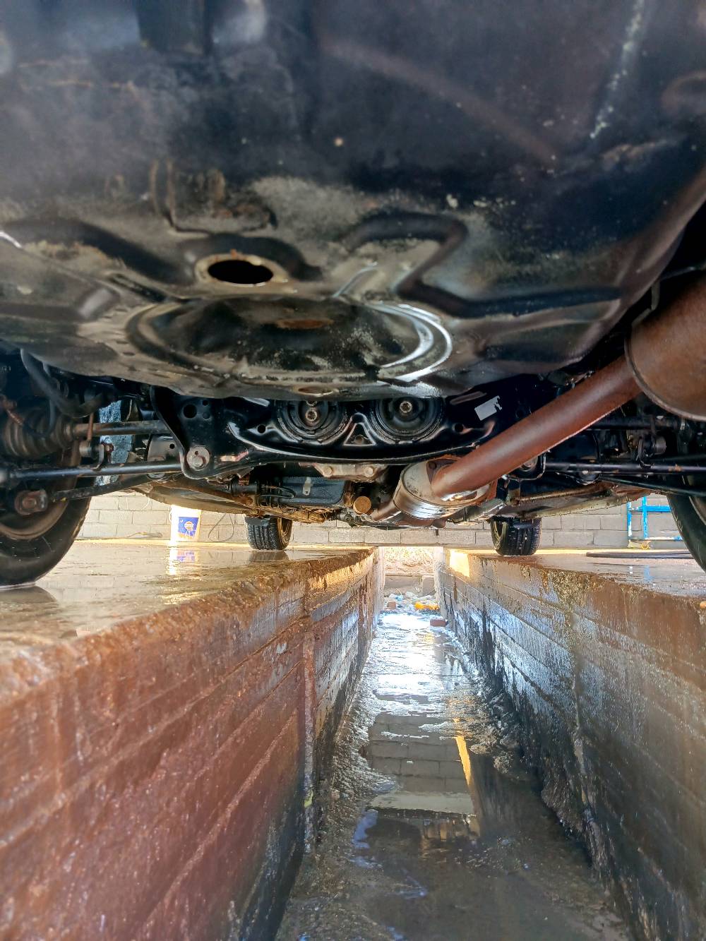 110وبيها مجال رأس الثور فلات كرستال اصل لايت ابو عيون مكفولة كير محرك نقل جثه اصوليات رقم بصره دولي بسمي شرط التحويل كهربائيات شغاله كلها تبريد ثلج مشط جديد كاردن جديد 