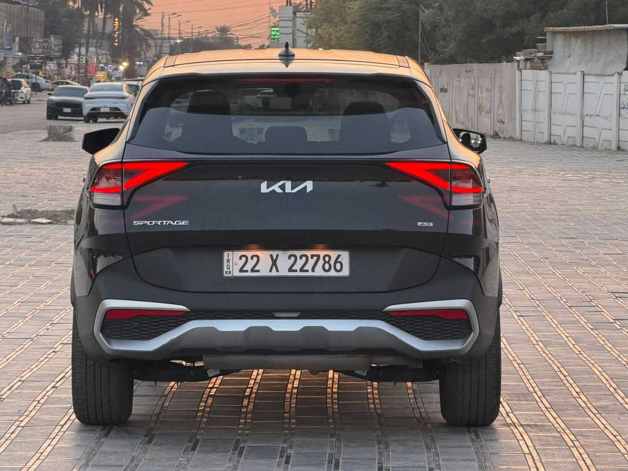 سبورتج 2024 موديل مرقمة اربيل السيارة هزه وفحص وترقيم حديد / تحويل مباشر بأسم المشتري / السيارة وارد امريكي  ضرر جداً بسيط / صار صبغ بيها جزء من البنيد فقط / السيارة ليبل واحد كلها بدون تبديل اي قطعة / جميع الايرباكات سليمة / شواصي لغود كفالة عامة وشرط السونار ابيع 
راديترات ومروحه كلهن بلاديات بوضع الشركة
مواصفات نص
محرك 2500
لايت زينون عالي ناصي
Led لد نهاري 
رادار امامي خلفي ومانع تصادم 
حساس خلفي بلادي
اوتو هولد
فور ويل دفع رباعي 4 x4 
شاشه تدعم كار بلي 
تحكات استيرن جهتين
كروز سرعة
مانع انزلاق ومانع انحدار
أنظمة قيادة متعدده 
تبريد قطعتين 
سونار خلفي 
اطفاء ذاتي 
وتوقف ذاتي 
----- 
بغداد المنصور / الداوودي 
*********** 
واتساب متوفر او الاتصال عالخط
السيارة جديد معنى الكلمة واي نقص مابيها
حداديه وكهربائيات كلهن شرط الشركة بعدهن / كير ومحرك كفالة
