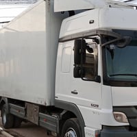 اتيكو البيع حاوي حجم 1229موديل 2010السياره محرك بي تنقيص صقف عالي كير ...